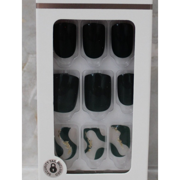 ImPRESS Press On Manicure Desing Short Fake Nails Time Lapse New - Picture 6 of 6